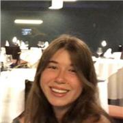 Profesora de inglés para niños y niñas de primaria, ESO y bachillerato